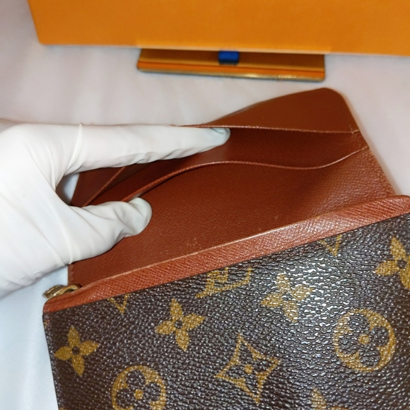 💥SOLD💥Louis Vuitton wallet - Picture 4 of 16